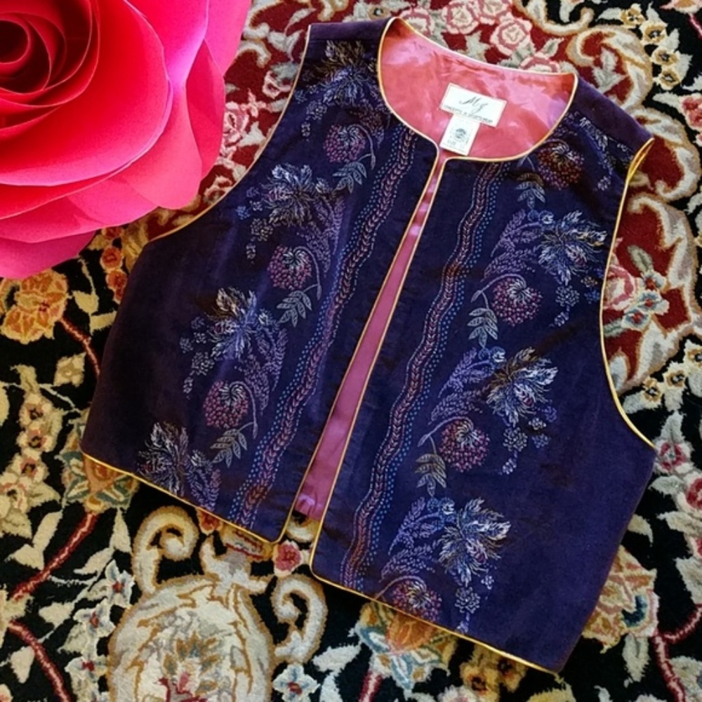 Vintage 70's Boho Velvet ILGWU Short Vest